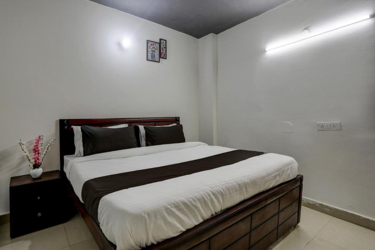 Hotel O The Royal Villa New Delhi Luaran gambar